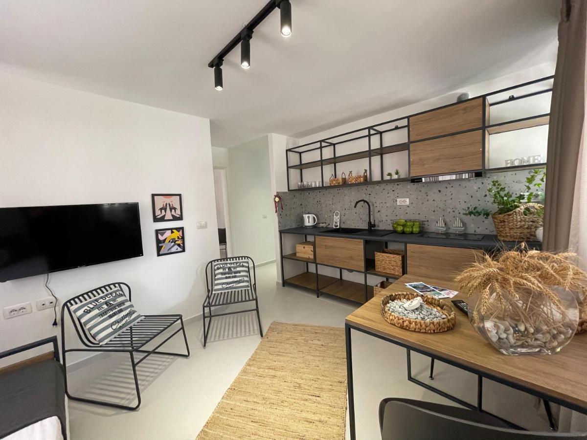 Vela Apartaments 4 Saranda Kültér fotó